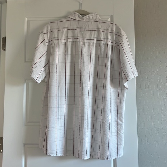 Oakley short-sleeve button down shirt. - Picture 2 of 3